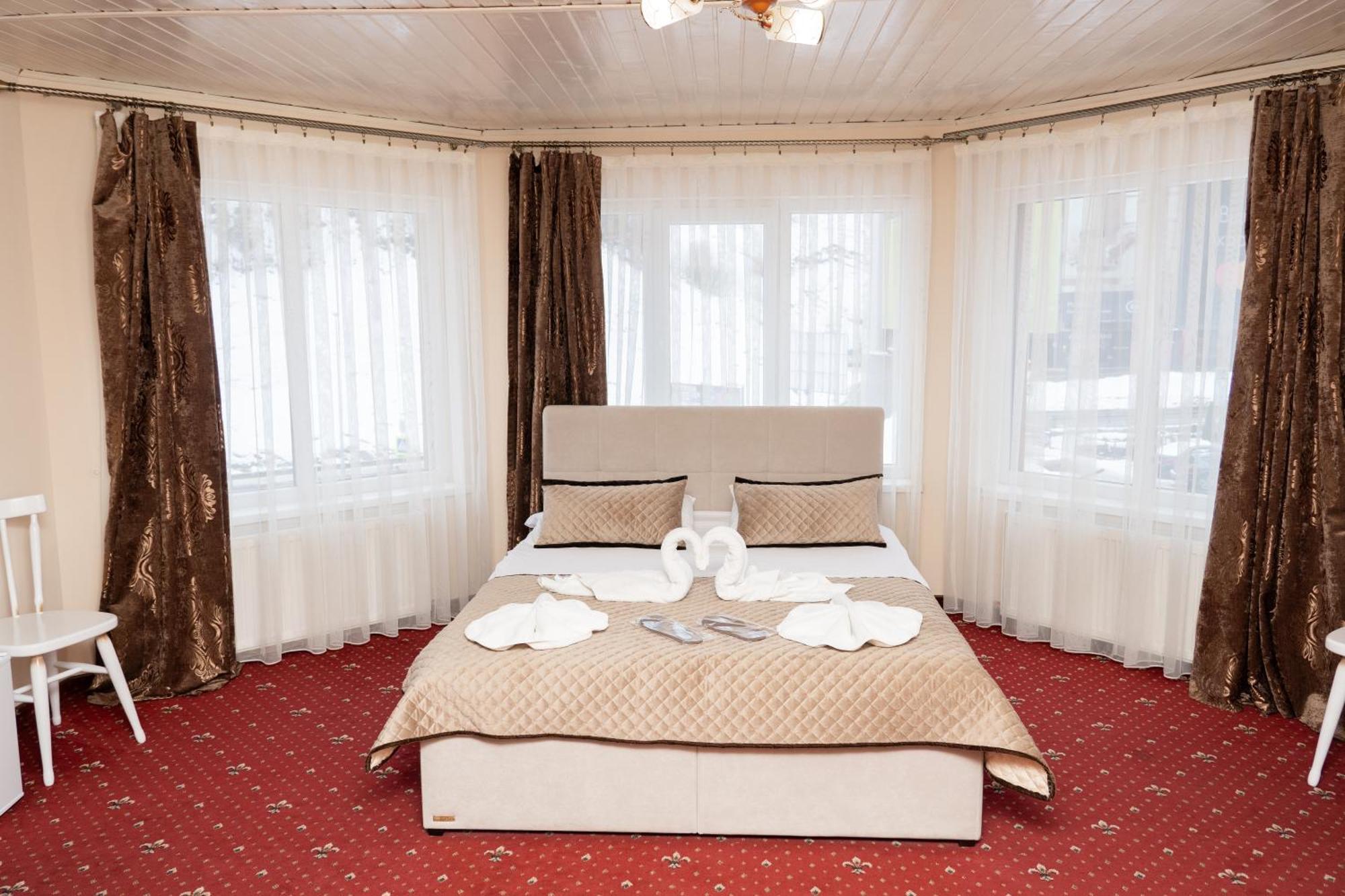 Villa Victoria Bukovel Luaran gambar